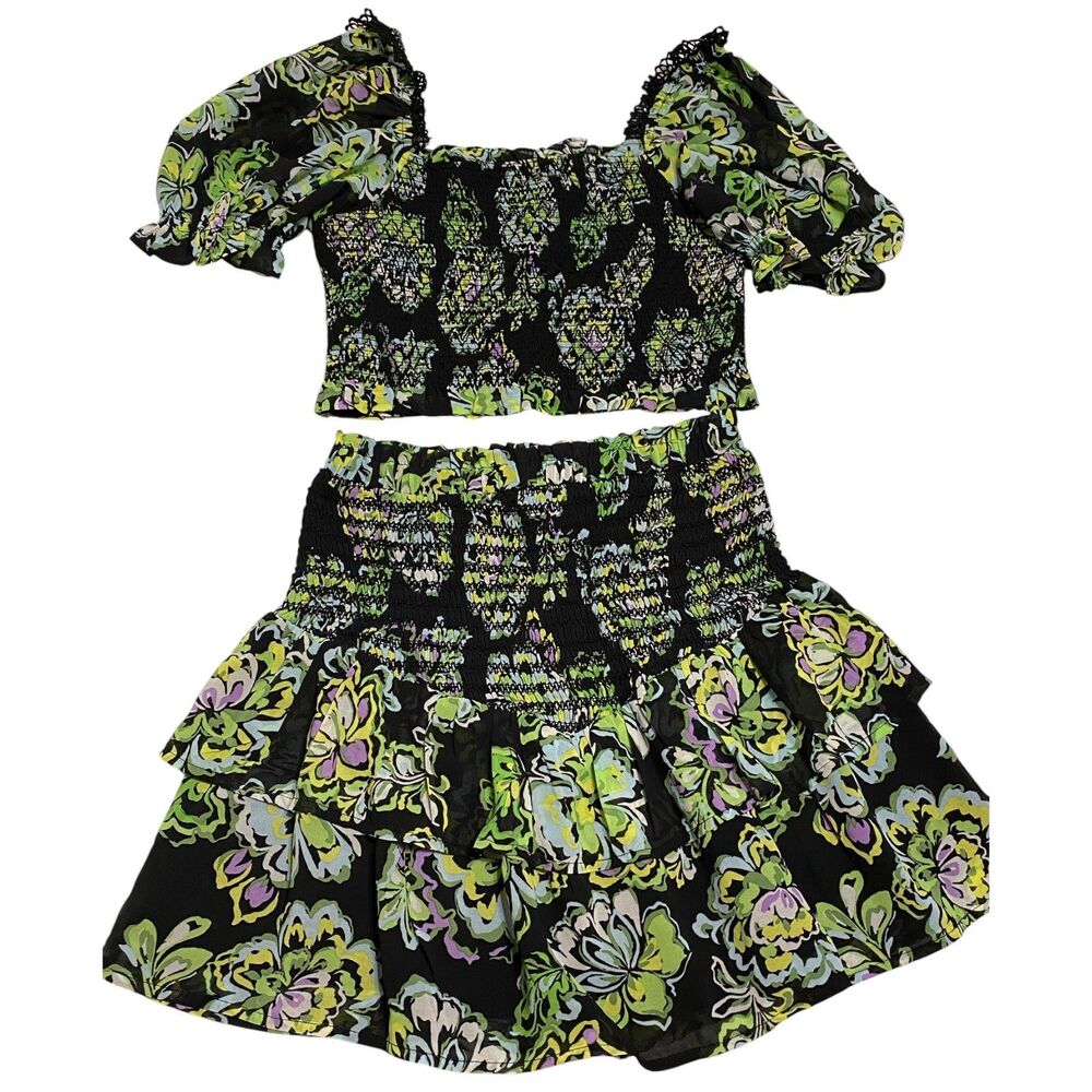 NWT RESET by Jane Coralie 2pc Set Smocked Crop Top Ruffle Skirt Floral Small S